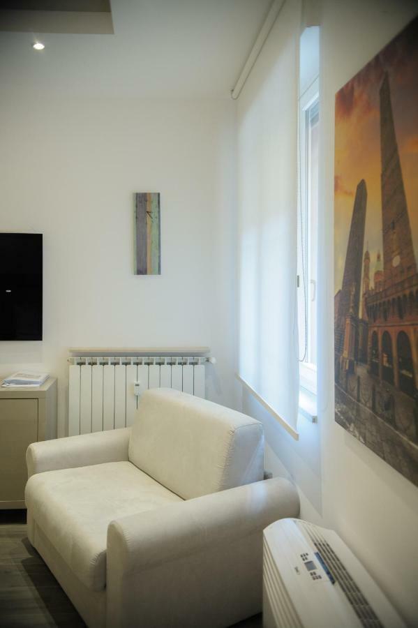 Andrea Luxury Apartments Strada Maggiore Studio 1 Bologna Exterior foto